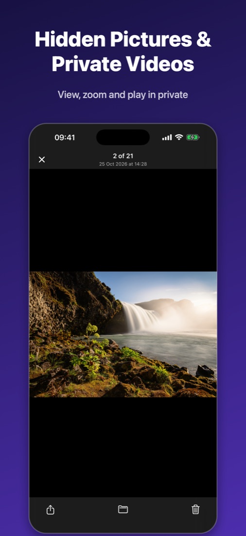 Private photo viewer with zoom